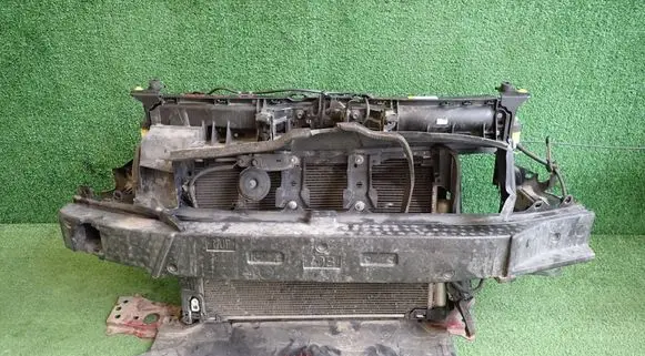 Toyota Yaris XP210 Radiator support slam panel