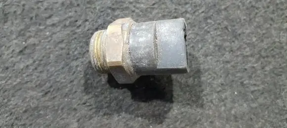 Seat Toledo I (1L) Sensor 191959481A 951028491