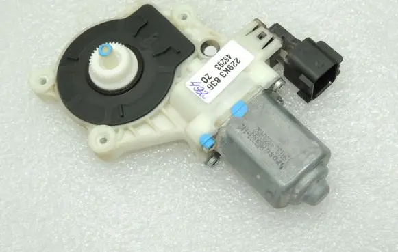 Ford Focus ST Rear window lifting mechanism without motor 6CP114A389K3C