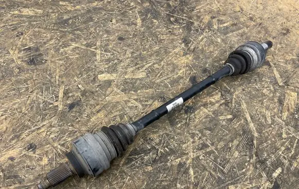 BMW 4 F36 Gran coupe Rear driveshaft 8680348