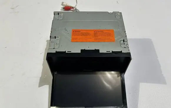 Radio/GPS head unit trim