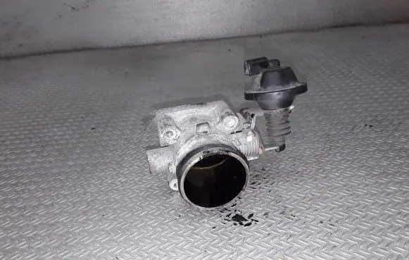 Hyundai i30 Engine shut-off valve 