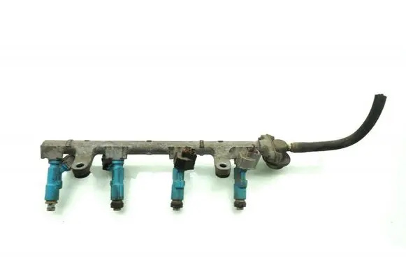 Toyota Yaris Fuel main line pipe MMAUTKO25200