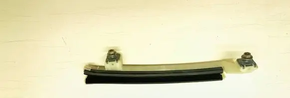 Renault Megane IV Rear door windshield rail 822166457R