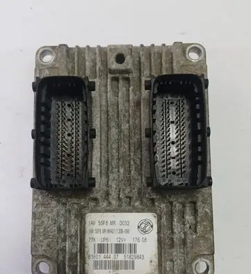 Fiat 500 Engine control unit/module 51829843 IAW5SF8MR