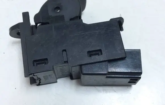 Volvo V70 Electric window control switch 31272006