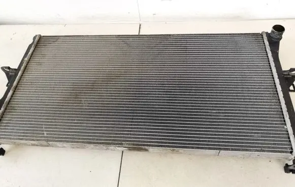 Citroen C5 Coolant radiator 9685150780