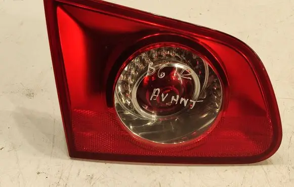Volkswagen PASSAT B6 Tailgate rear/tail lights