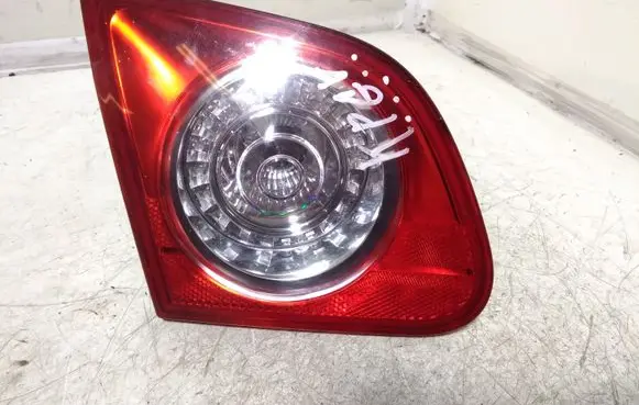Volkswagen PASSAT B6 Tailgate rear/tail lights 3C5945093F
