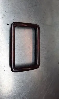 Volvo V70 Front door window/glass frame 30781316