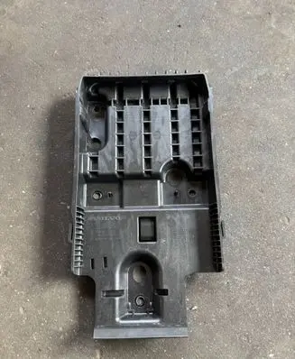 Volvo XC90 Battery tray 31688220