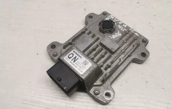 Nissan Micra Gearbox control unit/module 310F67W90A BEA30105N 2505810Q1