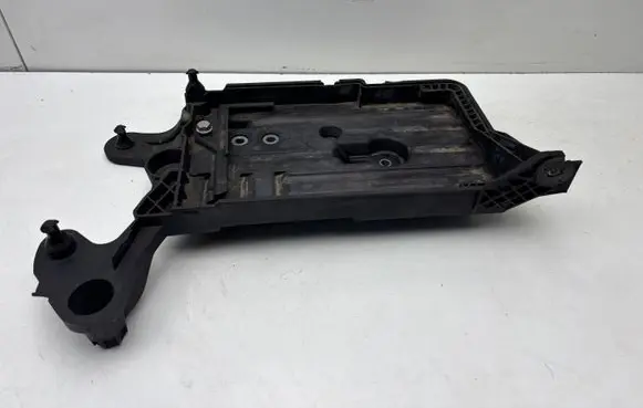 Audi A3 S3 8V Battery tray 5Q0915331J