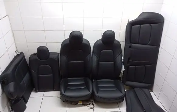 Tesla Model 3 Seat set