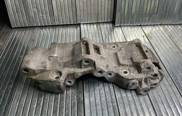 BMW 3 E92 E93 Generator/alternator bracket 8506863 174786 AG9CD3F