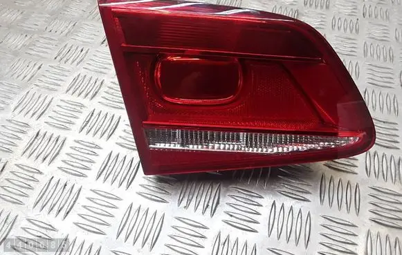 Volkswagen PASSAT B7 Tailgate rear/tail lights 3AE945093K