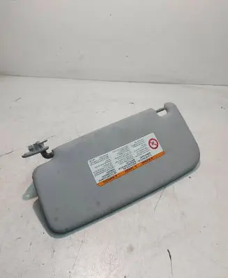 Mitsubishi Outlander Sun visor