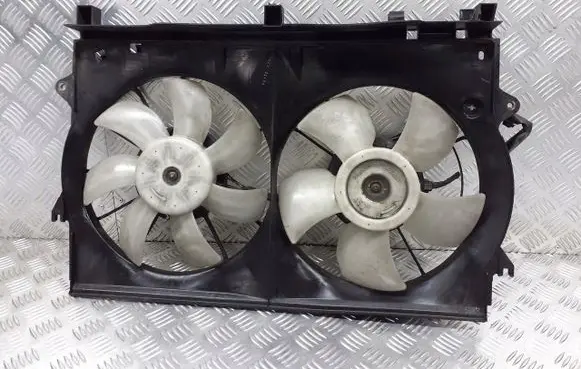 Toyota Avensis T250 Fan set 