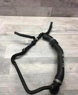 Volkswagen PASSAT B8 Engine coolant pipe/hose 3Q0122101D XR141831