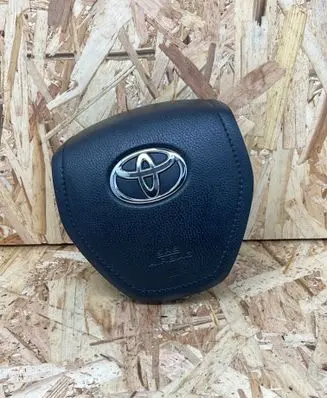 Steering wheel airbag