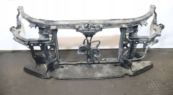 Hyundai i30 Front bumper support beam 