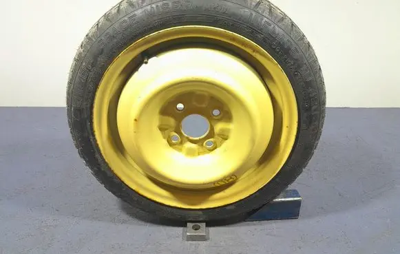 Toyota Yaris Verso R17 spare wheel 