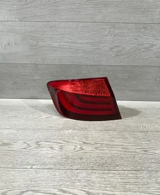 BMW 5 F10 F11 Rear/tail lights 7306161