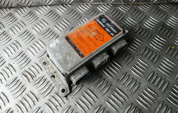BMW 5 E34 Airbag control unit/module 8356124 65778356124