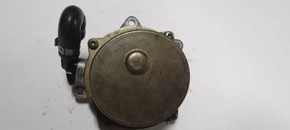 Audi A6 S6 C5 4B Vacuum pump 057145100C
