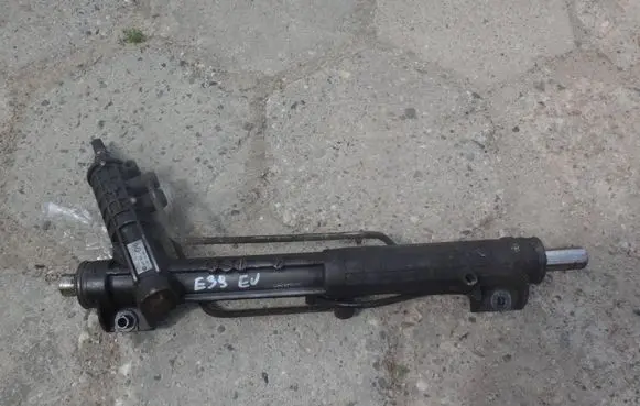 BMW 5 E39 Steering rack 1096026