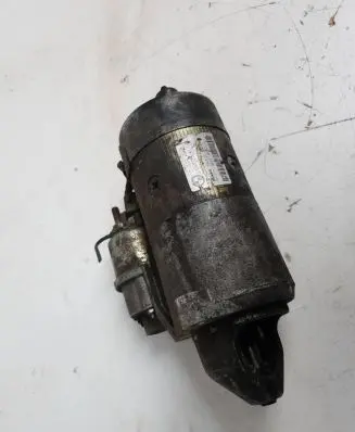 BMW 5 E39 Starter motor 2247391 E5820NAI0