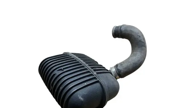 Audi A6 S6 C6 4F Vacuum air tank 8E0129955