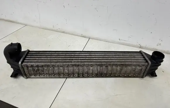 Ford Galaxy Intercooler radiator