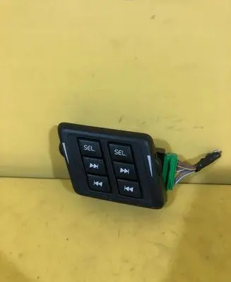 Volvo XC90 Charging relay RZ4R2P4K8