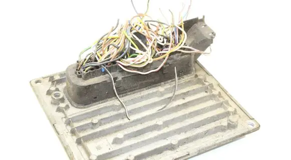 Ford Focus Engine control unit/module 4S6112A650NB