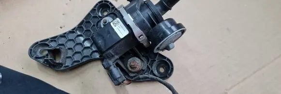 Audi A6 S6 C8 4K Fuel pressure regulator 4K8201549B MSR0000140Y