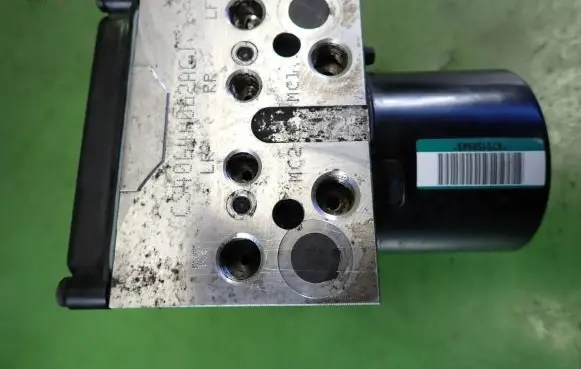 Peugeot 407 ABS Pump 15054001