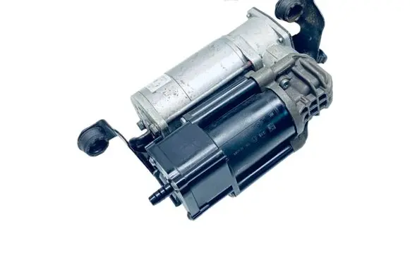 Mercedes-Benz E W213 Air suspension compressor/pump A0993200004