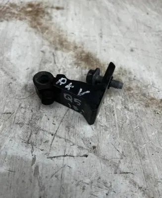 Audi Q5 SQ5 Front door upper hinge 8K0831401E