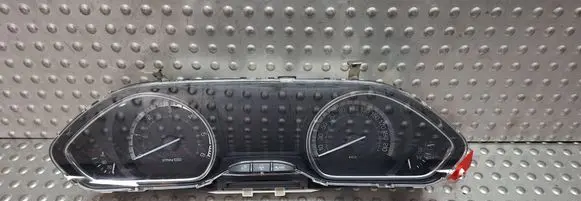 Peugeot 208 Speedometer (instrument cluster) S25053004 9805976080