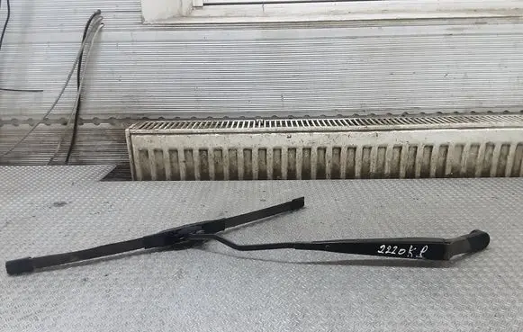 Suzuki Grand Vitara I Windshield/front glass wiper blade 