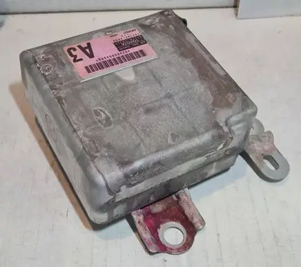 Toyota Previa (XR30, XR40) II Airbag control unit/module 8917028230