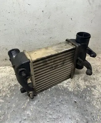 Audi A6 S6 C6 4F Intercooler radiator