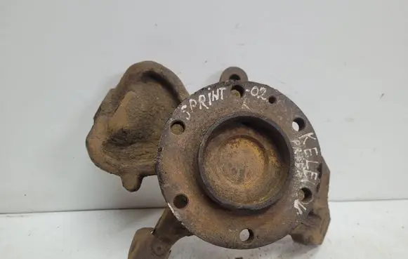 Mercedes-Benz Sprinter W901 W902 W903 W904 Front wheel hub