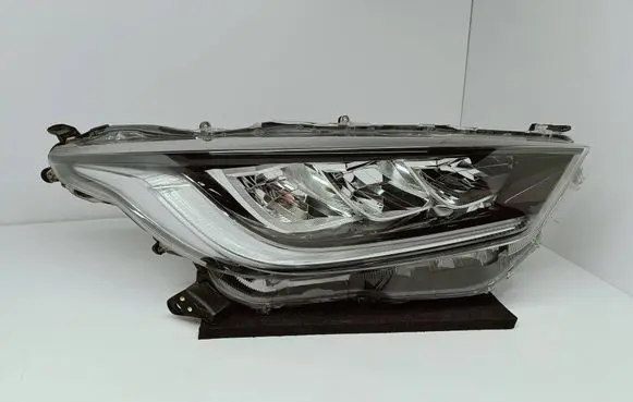 Toyota Yaris XP210 Headlight/headlamp K08 L2003