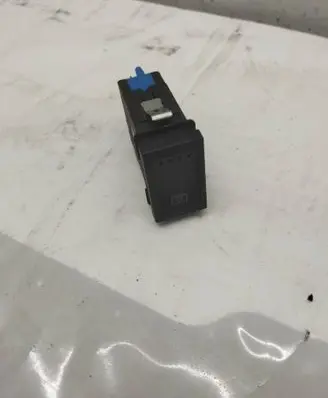Volkswagen Transporter - Caravelle T4 Windscreen/window heater switch 7D0959621