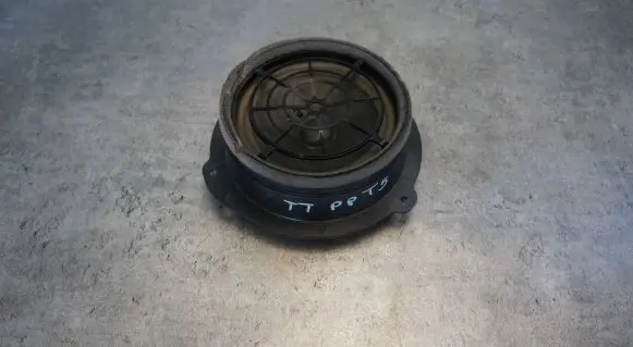 Audi TT TTS RS Mk3 8S Front door high frequency speaker 8S0035411