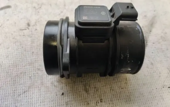 Nissan Micra Mass air flow meter 8200299956 8200358901 5WK97007