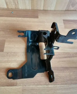 Citroen C4 II Picasso ABS pump bracket 9677683680
