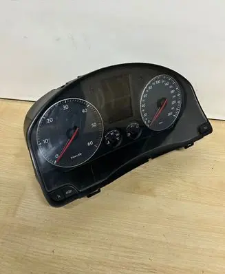 Volkswagen Golf Plus Speedometer (instrument cluster) 1K0920853B V0010000 VWZ7Z0F3467017